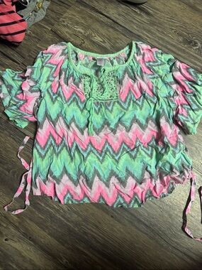 Justice Girls Chevron Peasant Top in Mint Green & Pink